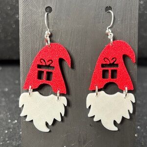 🎅 Christmas Gnome Earrings with Red Hat & Silver Accents 🎄✨